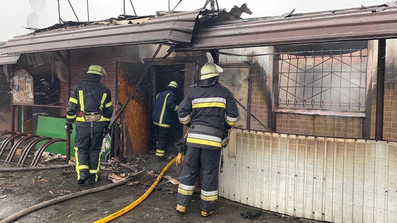 У Царедарівці Лозівської громади внаслідок удару КАБом знищена повністю споруда магазину